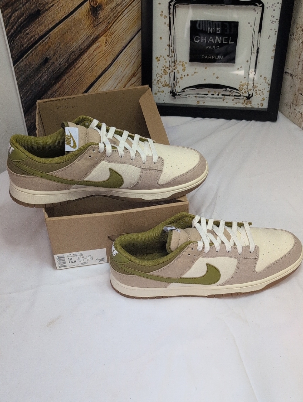 Nike Dunk Low "Since '72" Sneakers - Olive Green/Beige/Cream